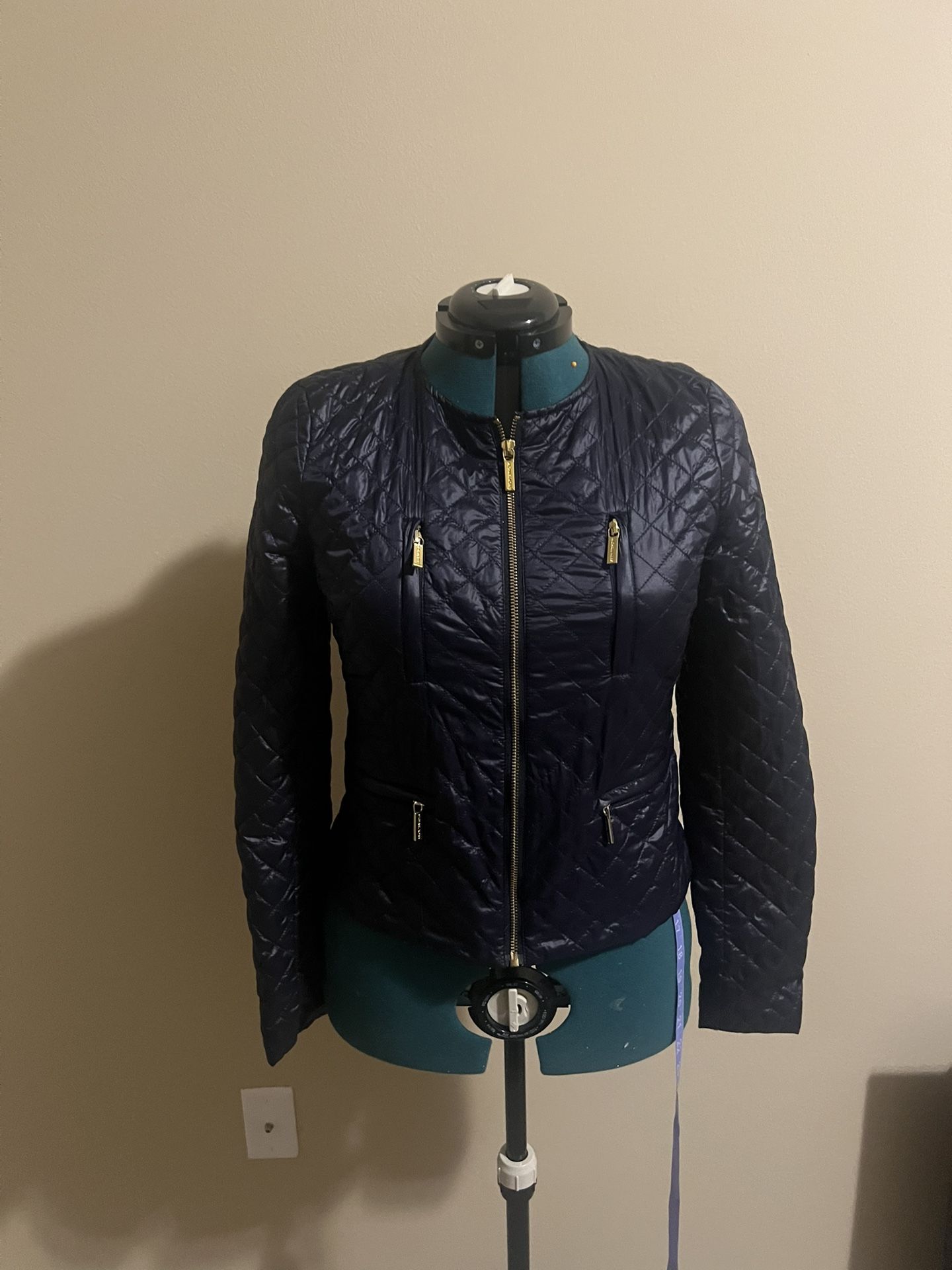 Michael Kors, New Black Puffer Jacket With Gold Zippers Size Medium