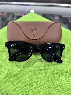 Ray-Ban Meta Glasses