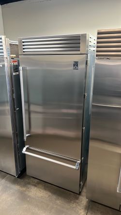 HESTAN 36”WIDE BUILT IN BOTTOM FREEZER REFRIGERATOR