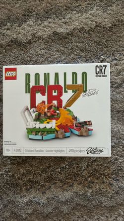 LEGO Cristiano Ronaldo Soccer Highlights Set 43012