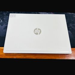HP PROBOOK 15” 450 G7 2020 i5-10210u  2.11GHz 8GB 256GB Intel UHD Graphics FHD Windows 11 Pro