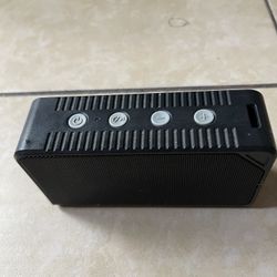 Bluetooth Speaker 