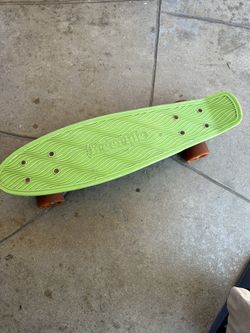 Neon Green Skateboard Freeride  