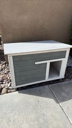 Wooden Outdoor Pet House