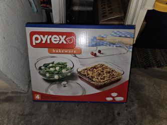 Pyrex Bake Set