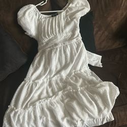 White Girl Dress / Vestido  blanco De Señorita Talla 16
