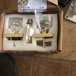crystal / glass door knobs 