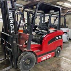 NEW! electric forklift for sale, only 2 miles