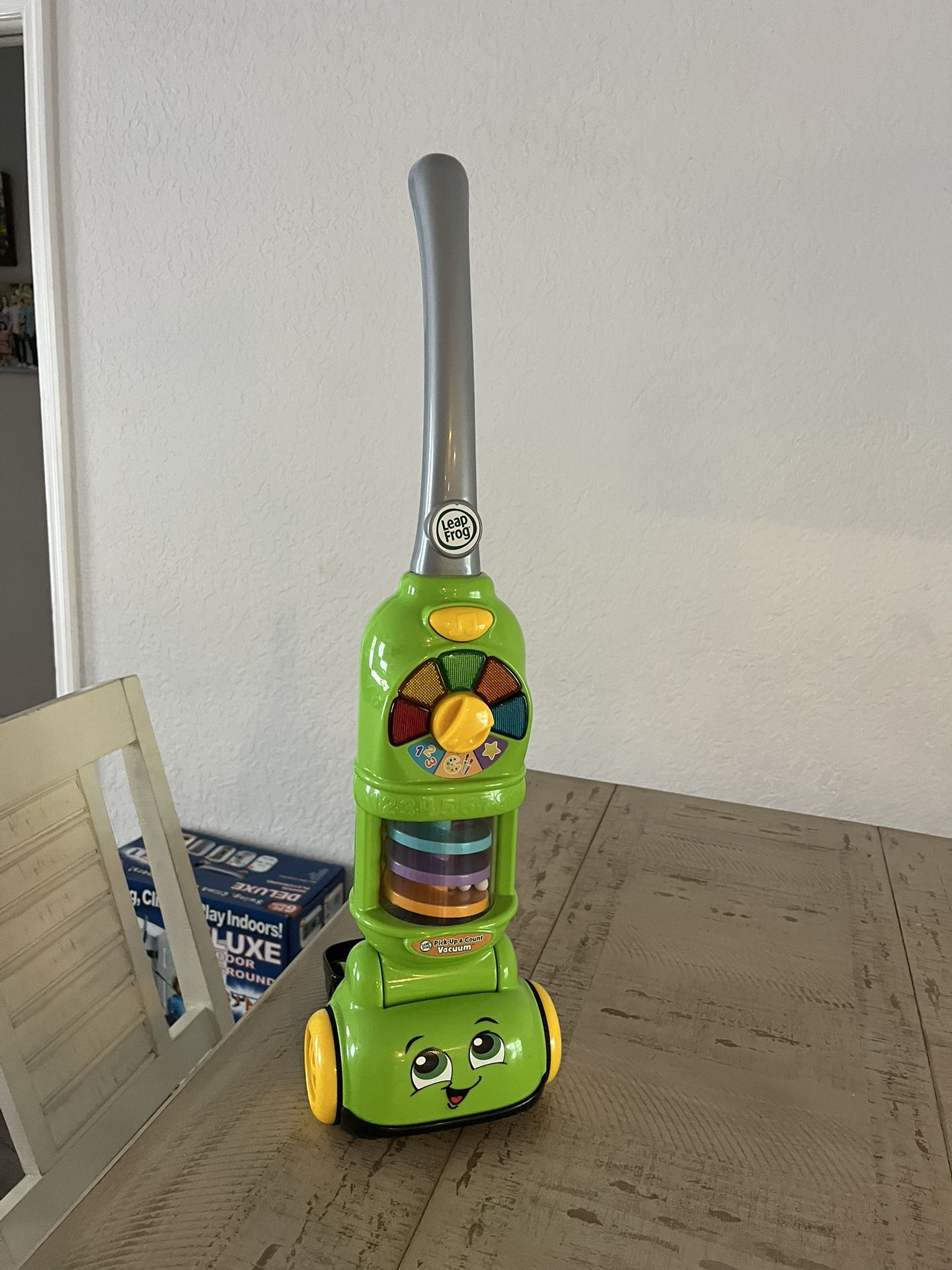 Leapfrog Pick Up And Count vacuum