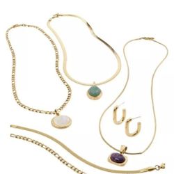 NIP Savvy Cie 18K Plated Interchangeable 9 Piece Jewelry Set W/Warranty & Bag