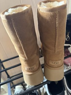 Womens Ugg boots