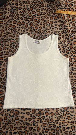 Women’s white floral tank top