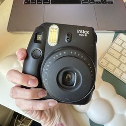 Fujifilm Instax Mini 8 Camera  