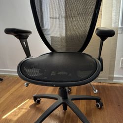 Black Metal Frame Ergonomic Full Mesh Office Chair - High-Back Aeron-Style