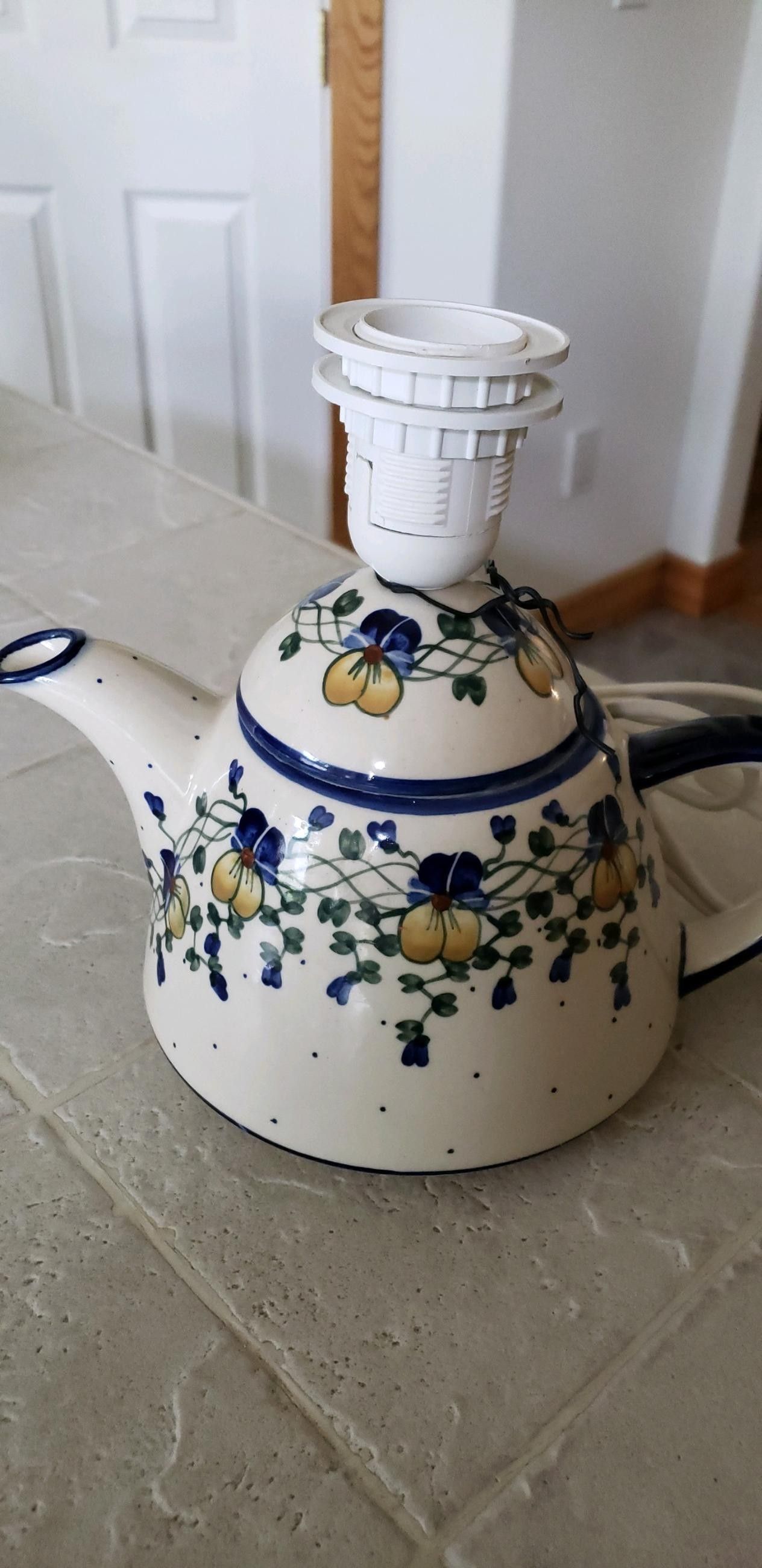 Vintage teapot lamp Polish