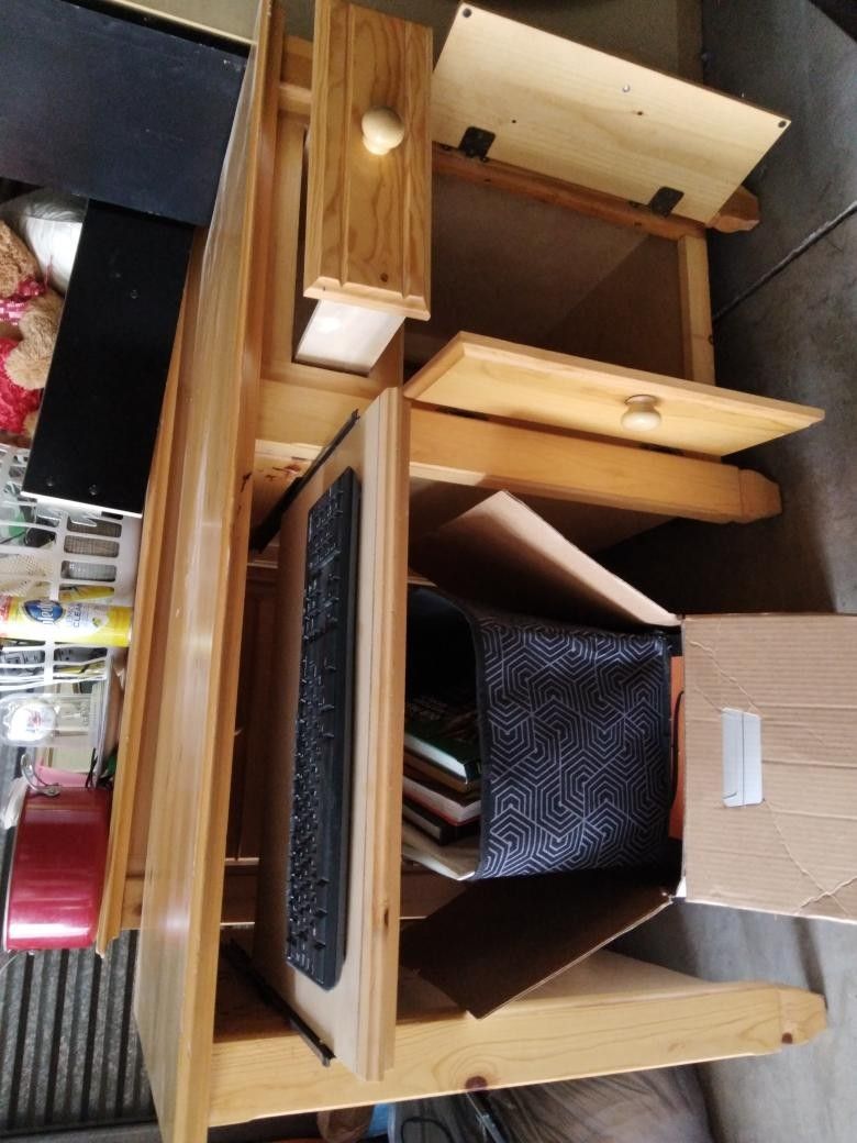 Solid Wood Desk With Hutch