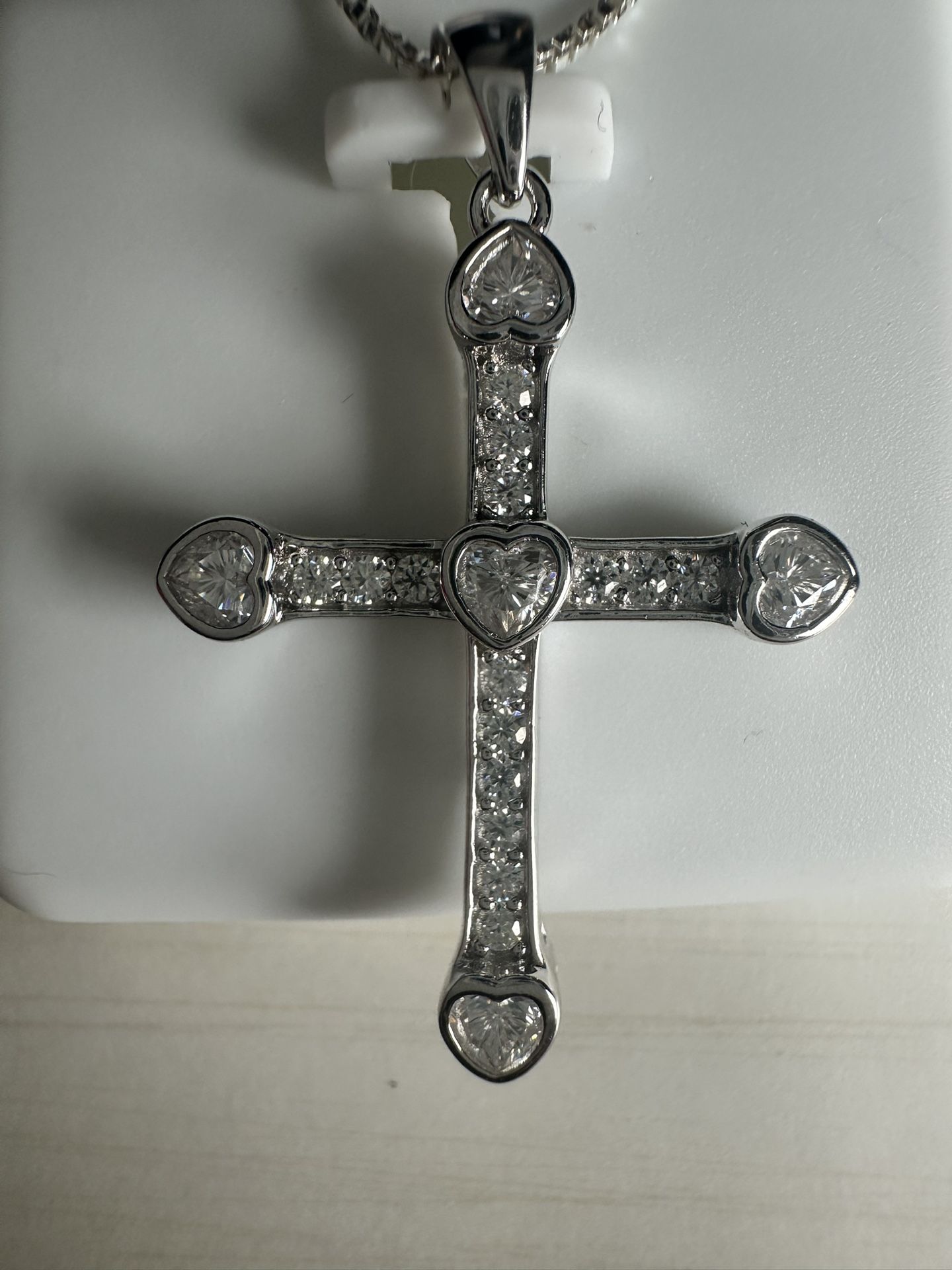 Silver 925 Moissanite Pandant With 18” Necklace