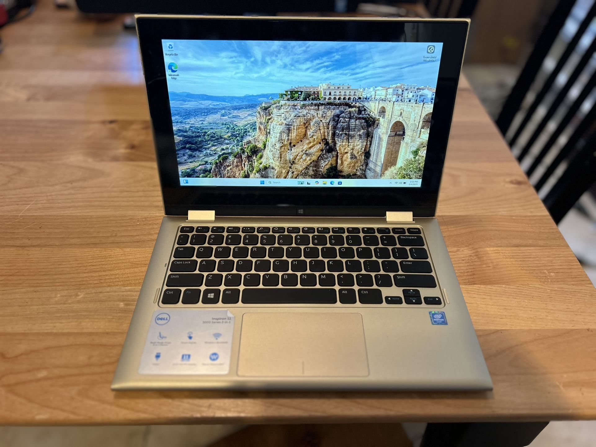Dell Inspiron 11 2 in 1 Touchscreen Laptop Tablet Notebook PC. Windows 11