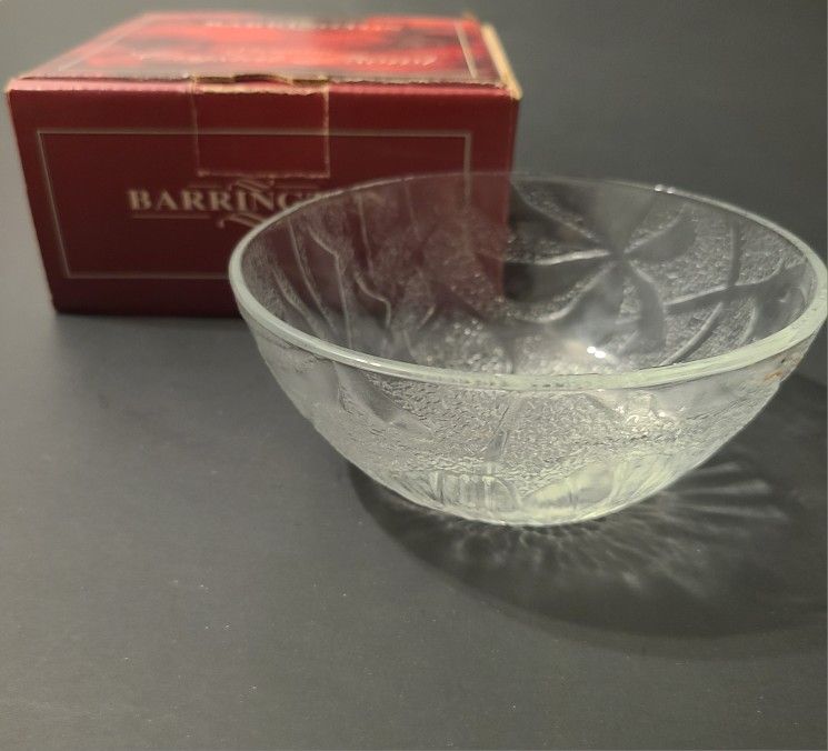 Barrington Genuine Crystal Bowl. 4.75x 2" Tall. Textured & Smooth Flower...
(2 Available $3ea)