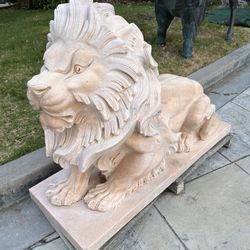Large Marble lions Sculptures 