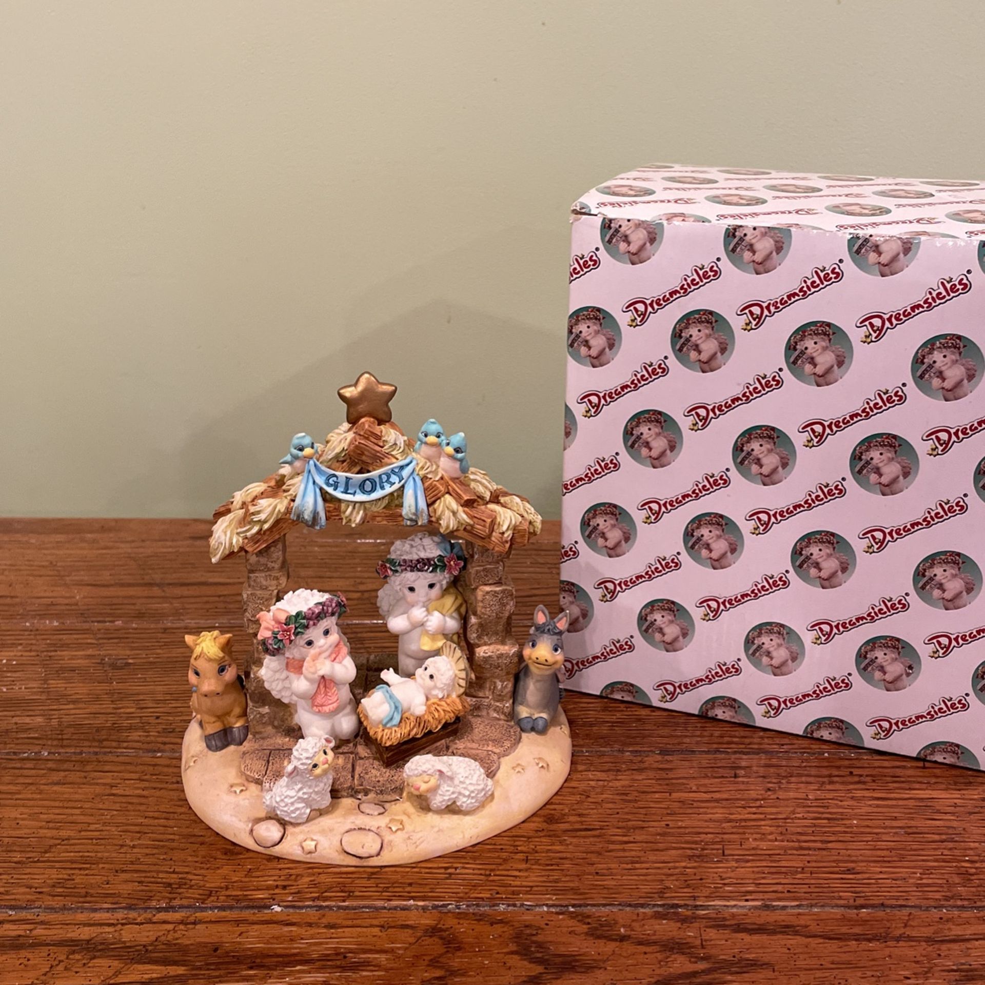 Dreamsicle Figurine