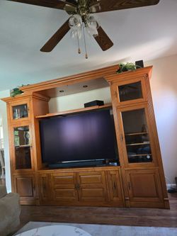 Entertainment unit