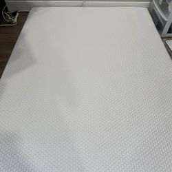 Queen Size Mattress Topper