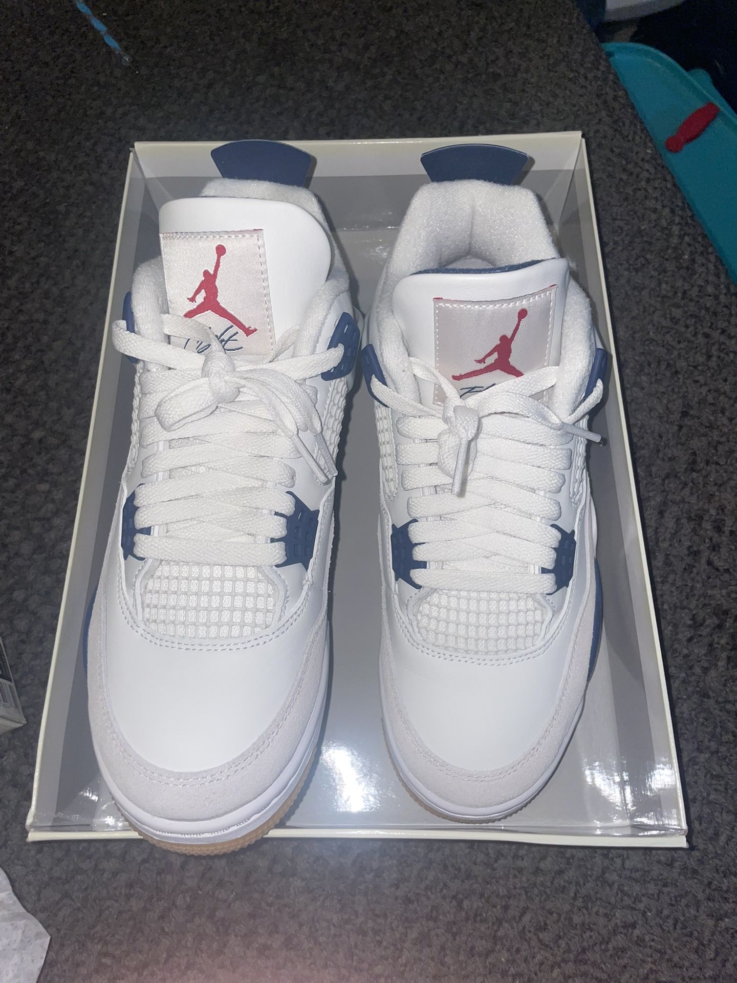 Air Jordan 4 SB Navy 