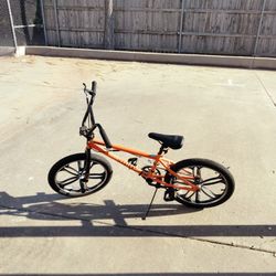 20 Inch Mongoose Legion Bmx