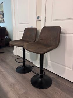 Matching barstool chairs