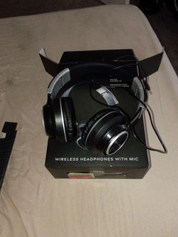 Headphones with Mic