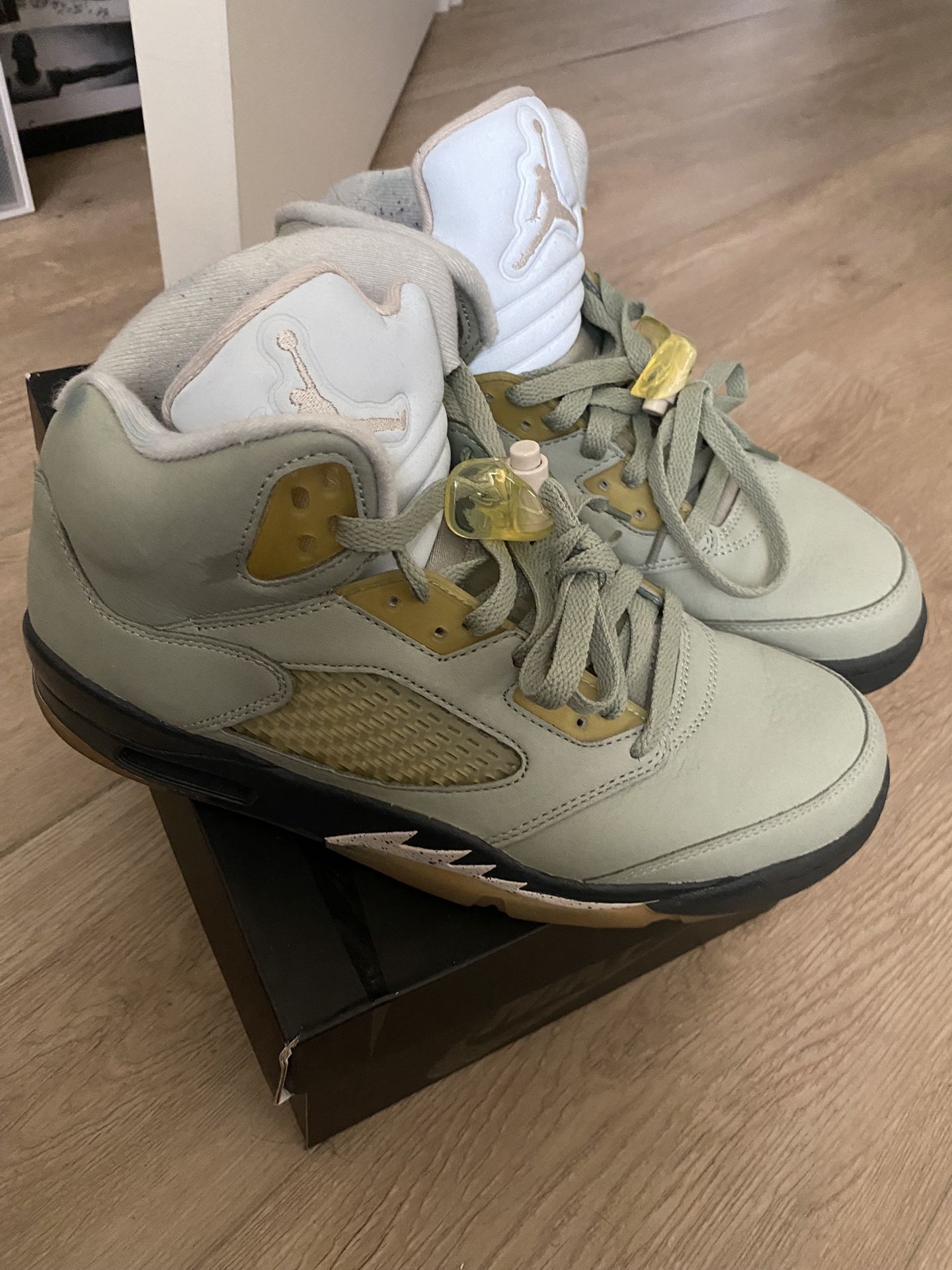 Air Jordan 5 Retro ‘Olive’
