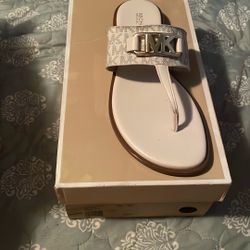 Mk Camila Thong Sandal