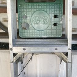 Husky 4’ Used Ladder