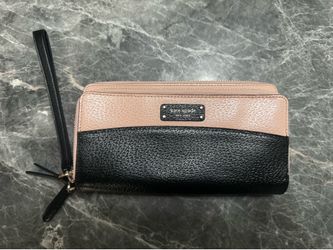 Kate spade wallet