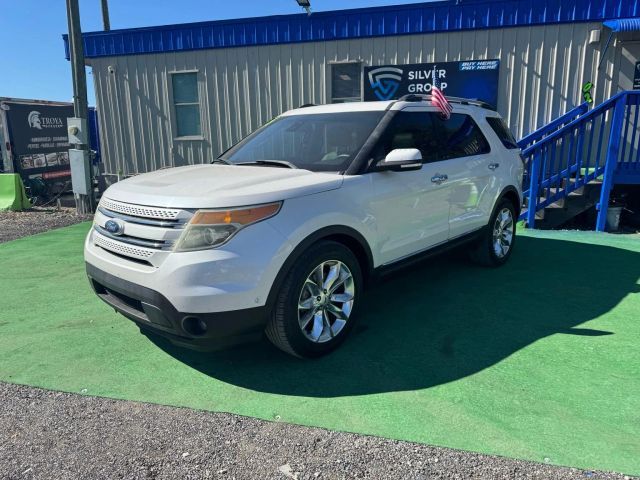 2015 Ford Explorer