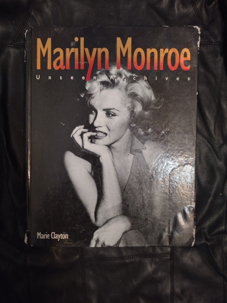 Marilyn Monroe Book Unseen Archives