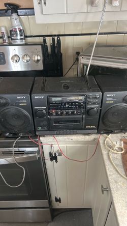 Sony Boom Box CD radio and cassette player