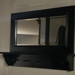 Mirror /Shelf