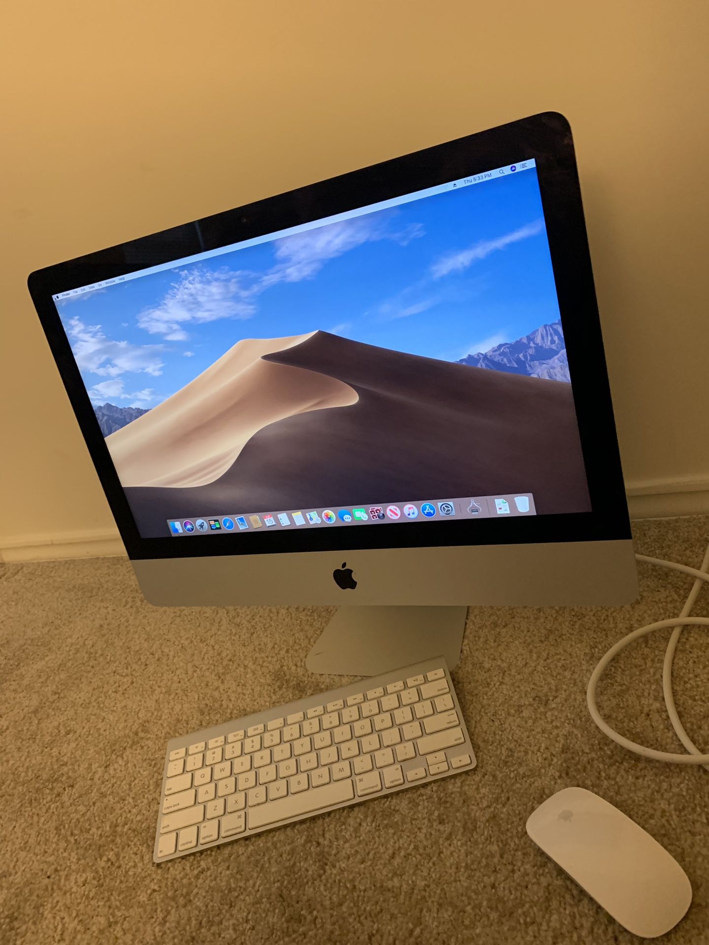 2013 iMac 1TB Storage 8GB memory