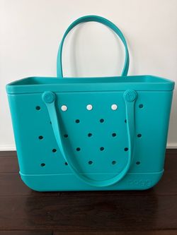 NWT The Original Bogg Bag (L/XL) in Teal Turquoise