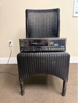 SONY STR-AV580 Stereo Receiver.