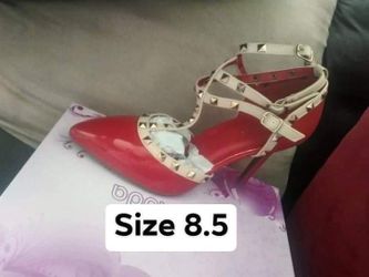 New women’s heels shoes size 8.5