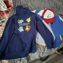 Ash Pokémon Costume/ Pokémon Sweatshirt 