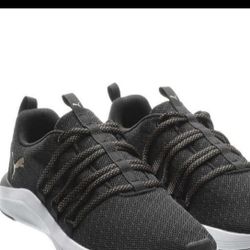 Puma Ladies Prowl Knit Sneaker Size 7,. 8,. 8.5,. 10 Available 