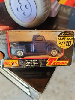 Maisto Motorized Pull Back Action Pickup