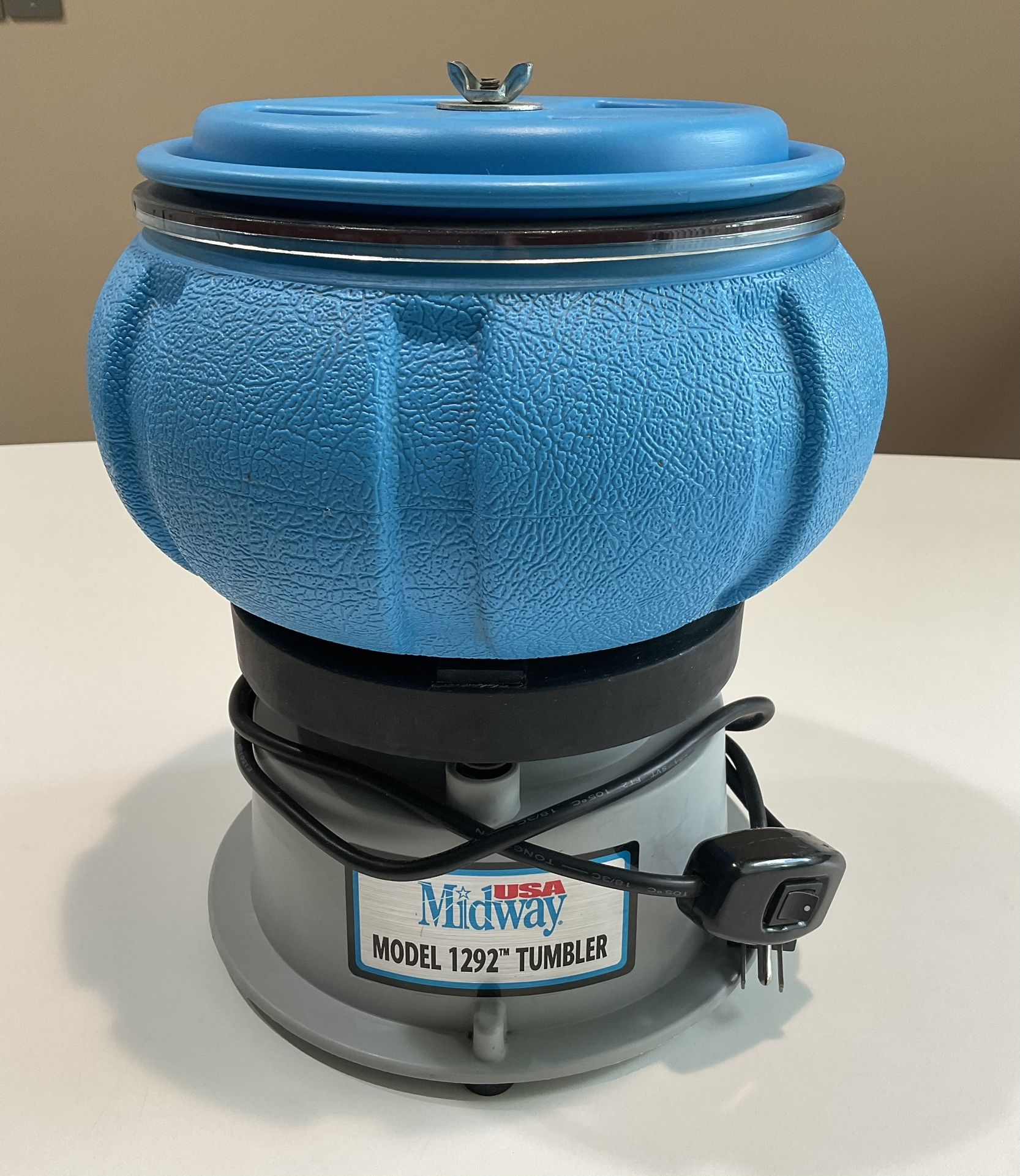 Midway USA Model 1292 Reloading Vibratory Tumbler