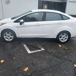 2016 Ford Fiesta