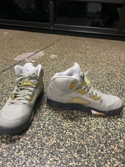 Air Jordan 5 Retro sneakers