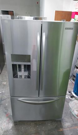 Stainless KitchenAid French Door Fridge with IceMaker